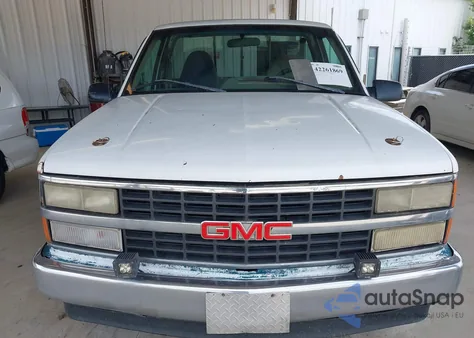 1996 GMC Sierra C1500 z USA, uszkodzony, nr VIN 1GTEC14W1TZ533735